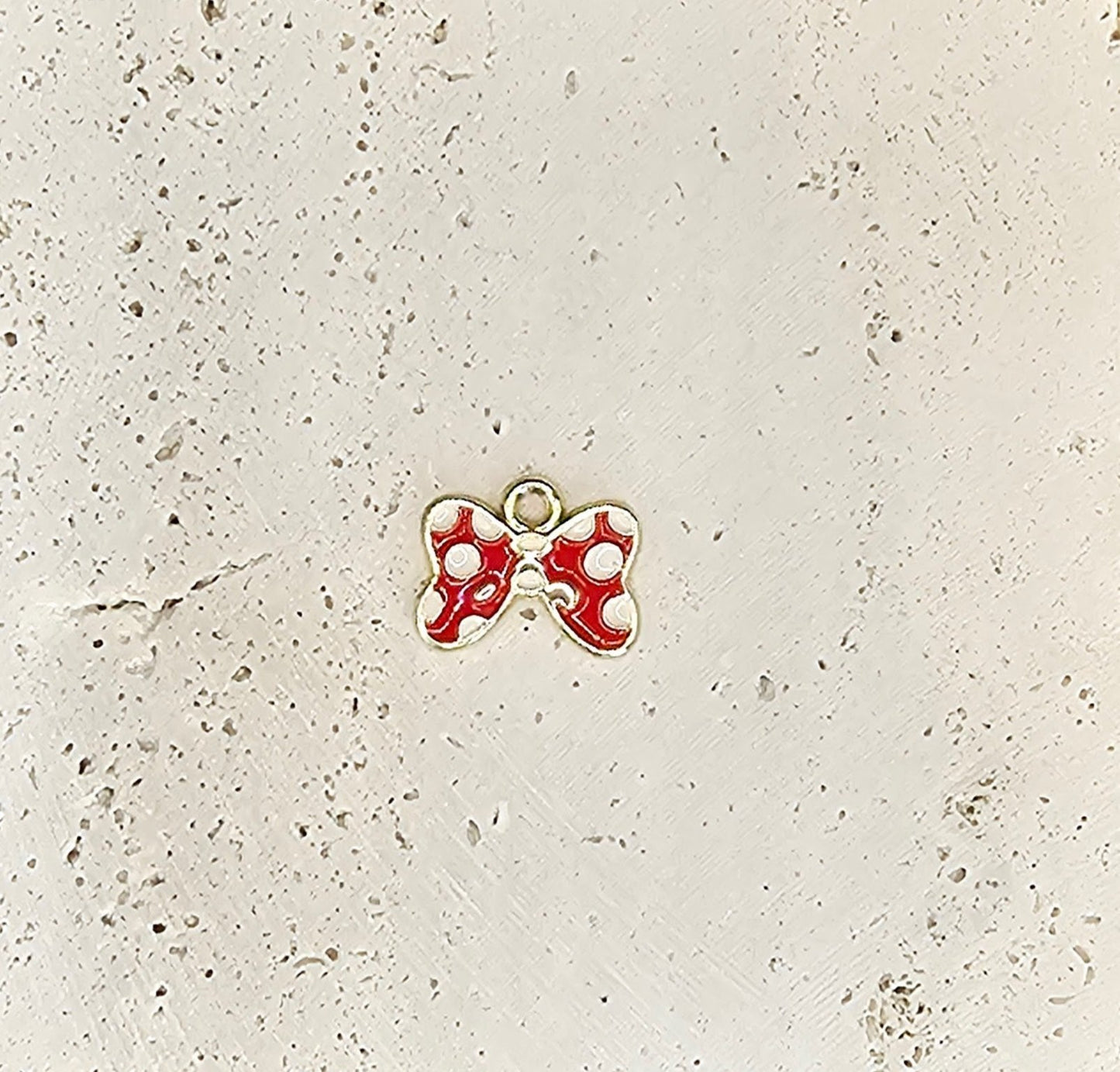 Minnie Bow