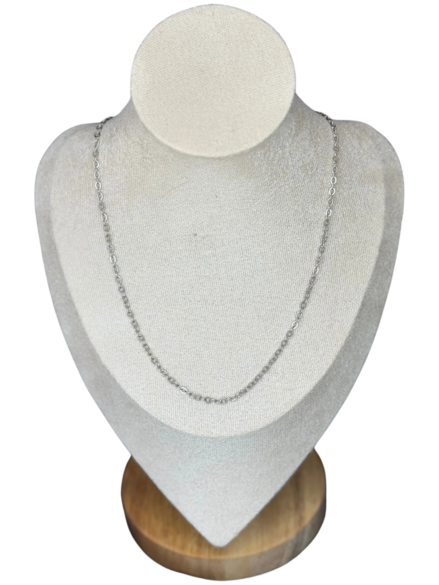 Classic Circle Link Chain Necklace
