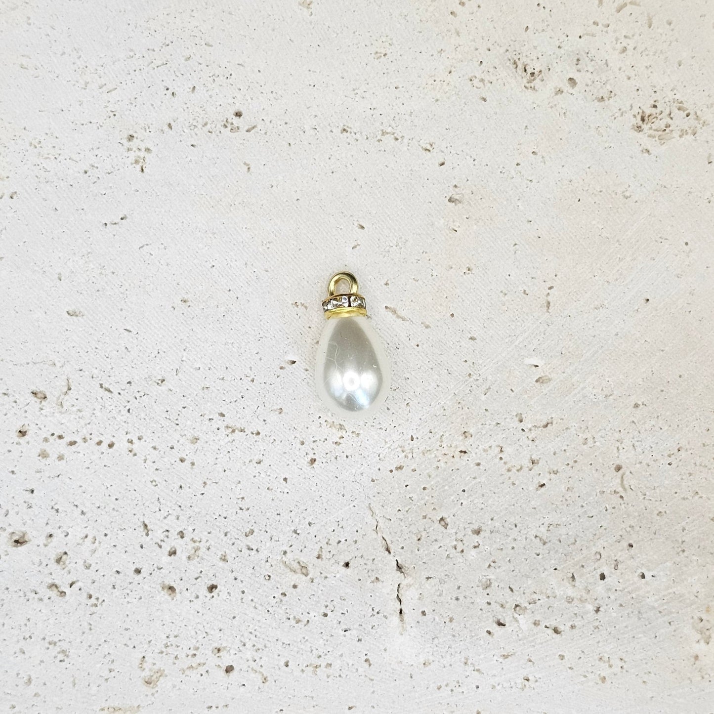 Crystal Teardrop Pearl