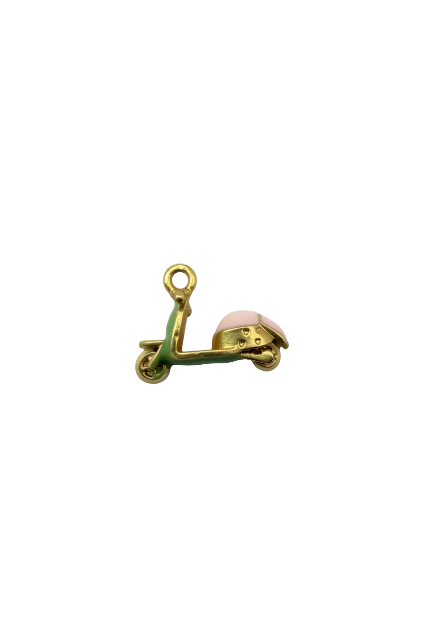 Gold clip with deep green stripe detail