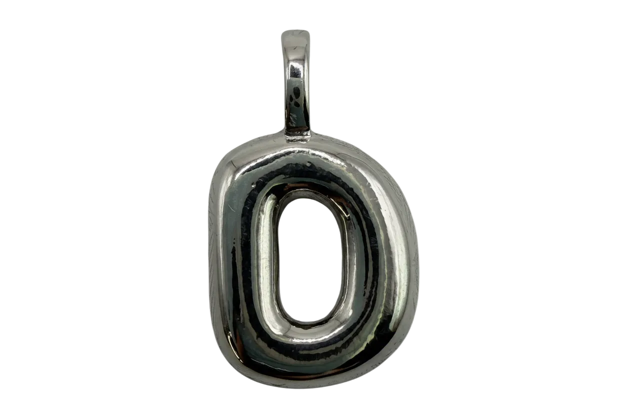 High-polish silver-tone puffy number 0 pendant with rounded edges