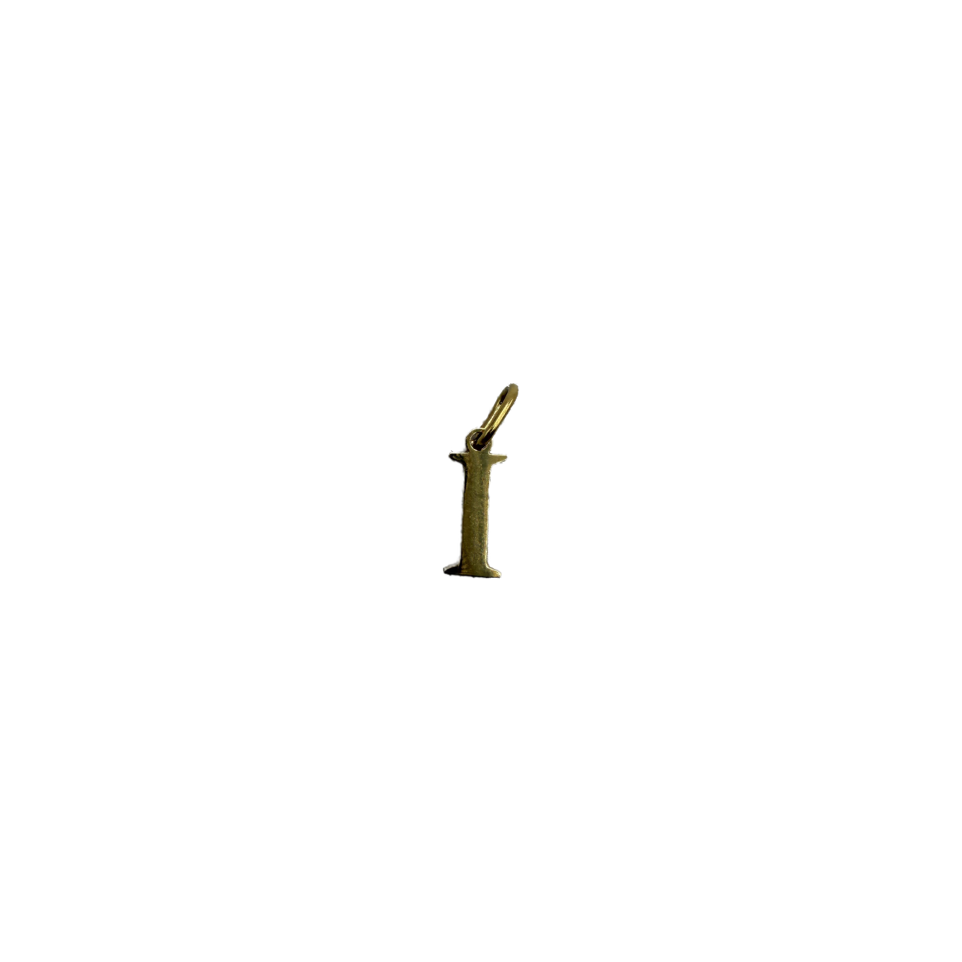 Gold star-topped letter I initial