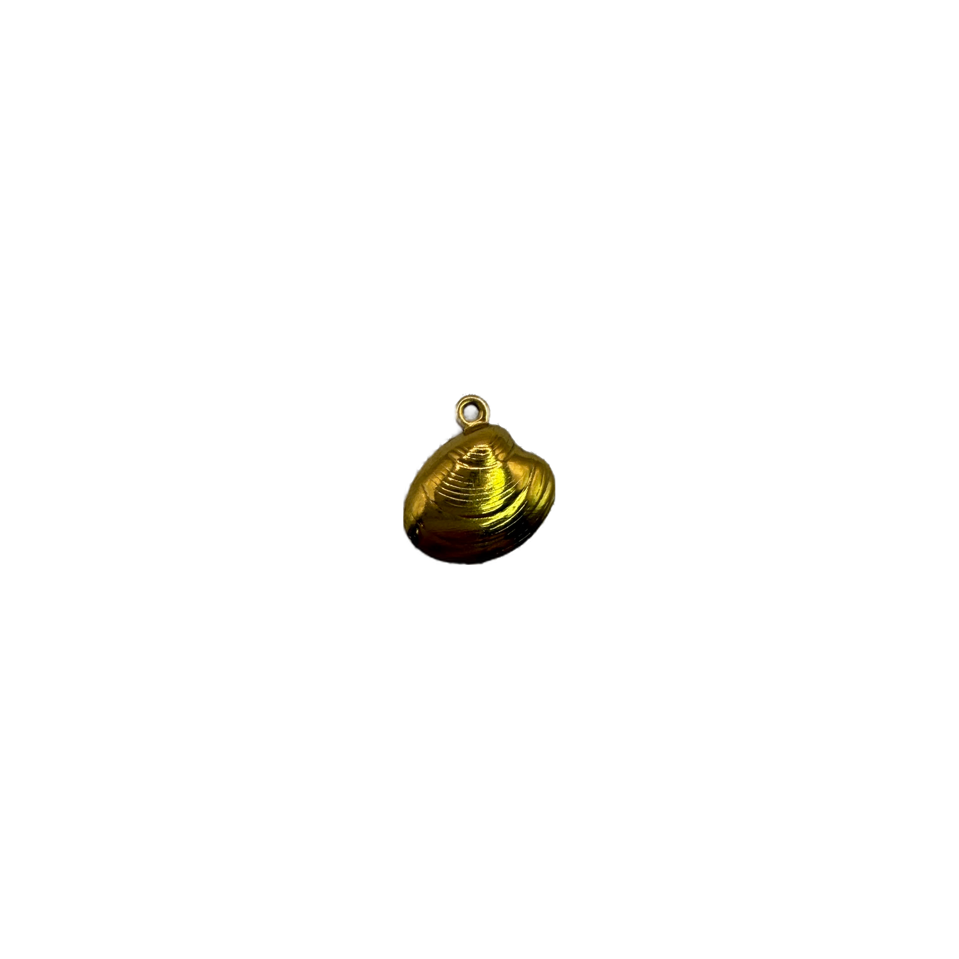 Glossy gold ridged seashell charm